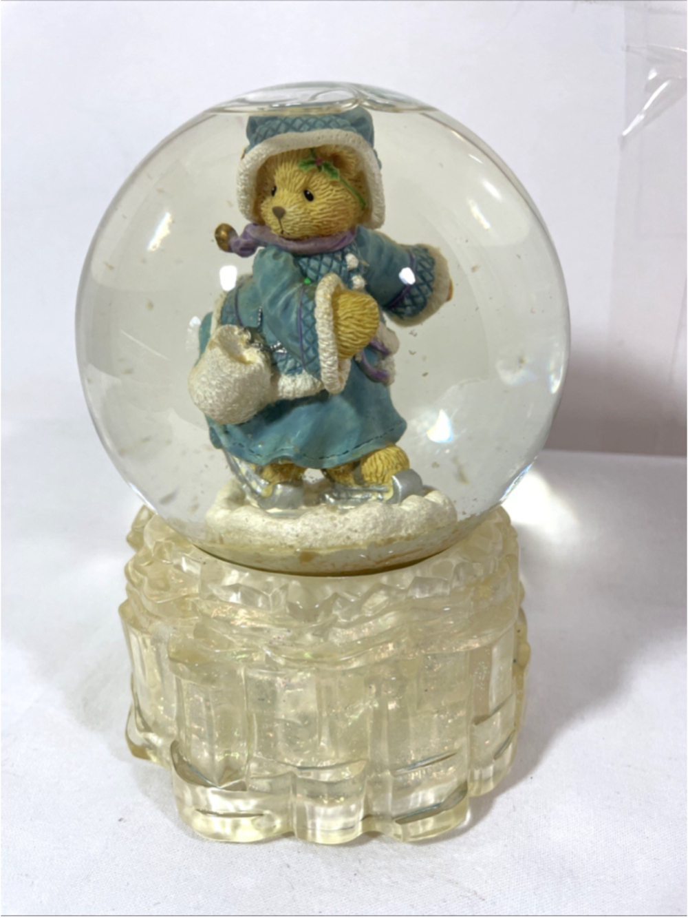 Enesco 1997 Cherished Teddies Let It Snow Musical Snow Globe Bear Ice-skating